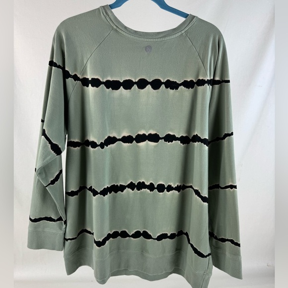 Torrid Green Terry Crew Neck Long Sleeve Active Sweatshirt and Jogger Set 2X/3X - Picture 6 of 14